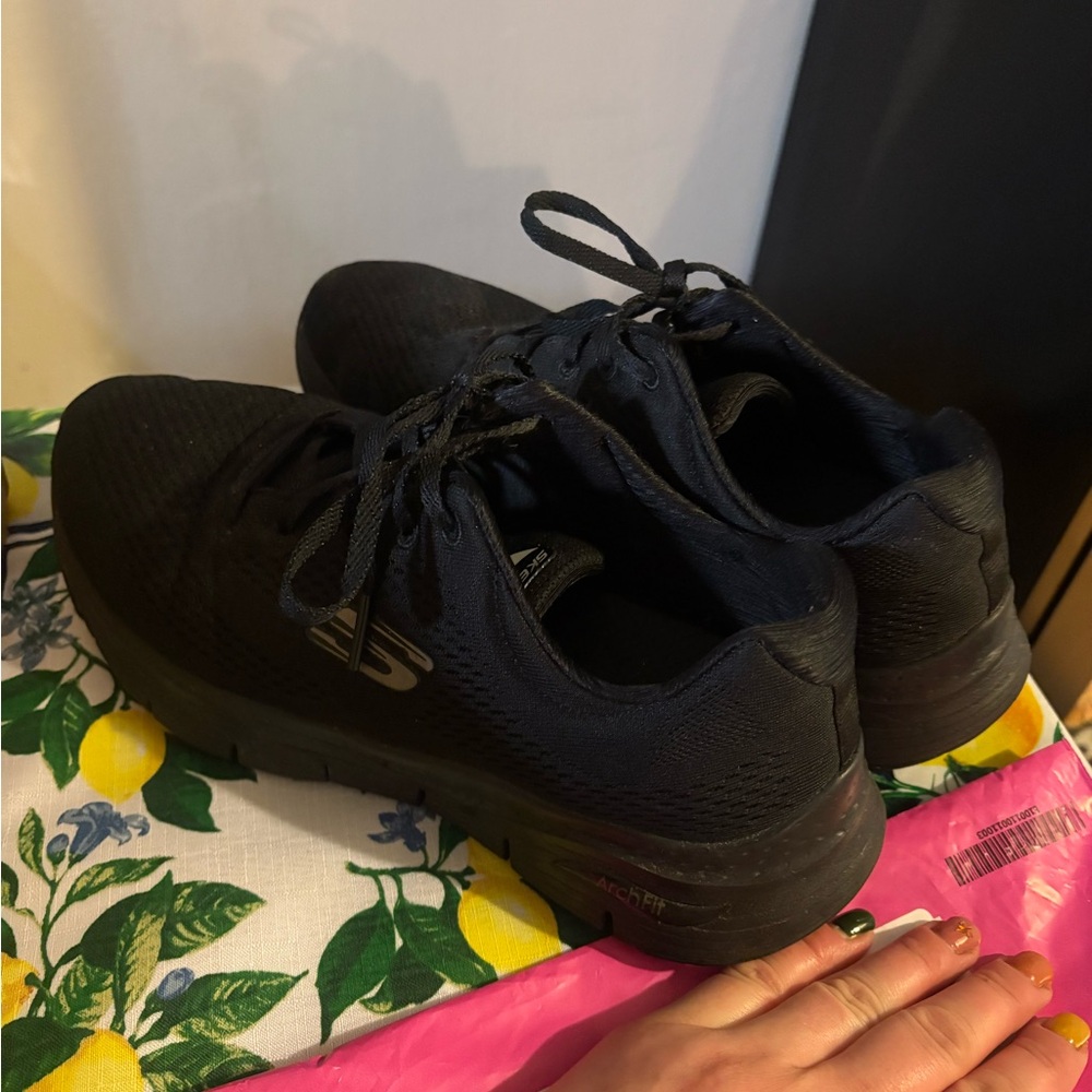 Black Athletic Shoes